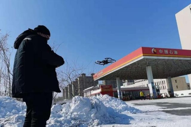 中国石油吉林销售公司 小小无人机变身“安全员”